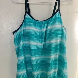 Women’s Free Tech Swim Tankini NWOT XL
